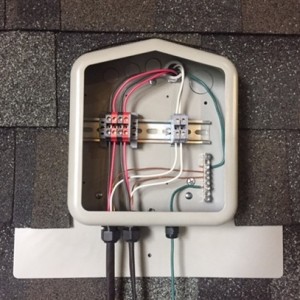 SOL-1014 SolaDeck (AC/DC Pass thru) 5 position