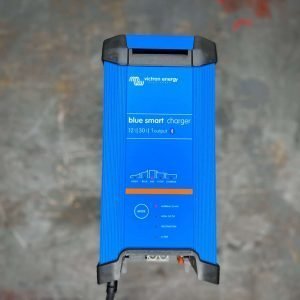 IP22 Blue Smart Charger 12/30(3) 120V NEMA 5-15